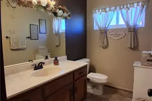 11448 Mojave Dr, Jurupa Valley, CA 91752 - Photo 31