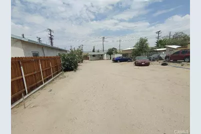 515 Pallesi, Barstow, CA 92311 - Photo 7