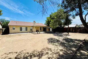 10624 Palmyra St, Adelanto, CA 92301 - Photo 17