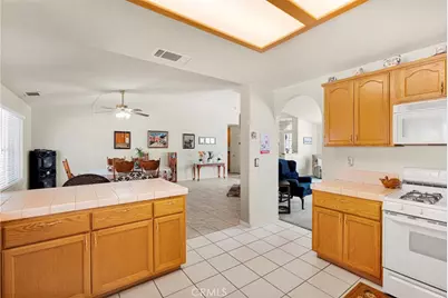 8591 9th Avenue, Hesperia, CA 92345 - Photo 23