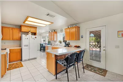 8591 9th Avenue, Hesperia, CA 92345 - Photo 19
