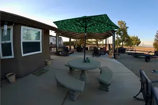 6738 Tamarisk, Hesperia, CA 92344 - Photo 5