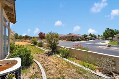 19591 Rolling Green, Apple Valley, CA 92308 - Photo 39