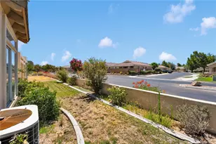 19591 Rolling Green, Apple Valley, CA 92308 - Photo 39