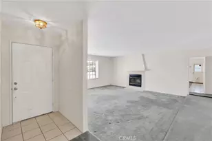 23333 Taos, Apple Valley, CA 92307 - Photo 5
