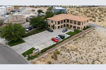 16085 Tuscola, Apple Valley, CA 92307 - Photo 3