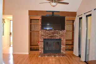 11647 Pepper Ln, Apple Valley, CA 92308 - Photo 7