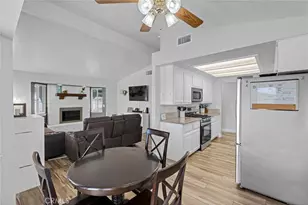 14285 Kiowa Rd, Apple Valley, CA 92307 - Photo 19