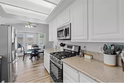 14285 Kiowa Road, Apple Valley, CA 92307 - Photo 13