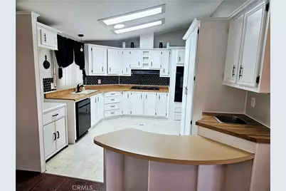 9161 Santa Fe #20, Hesperia, CA 92345 - Photo 15
