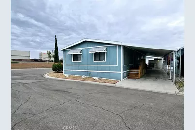 9161 Santa Fe #20, Hesperia, CA 92345 - Photo 7