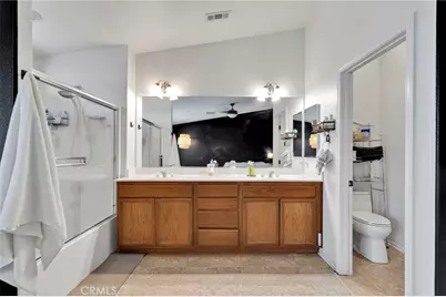 17647 Park Plaza Court, Victorville, CA 92395 - Photo 29