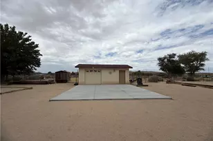26262 Community, Barstow, CA 92311 - Photo 35