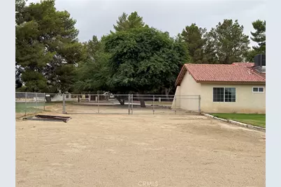 26262 Community, Barstow, CA 92311 - Photo 33