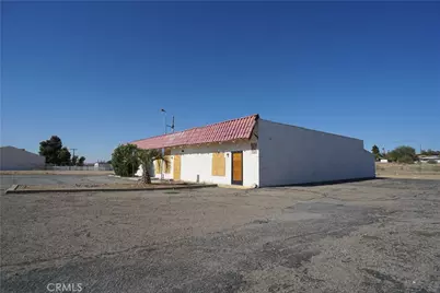 15623 Village Drive, Victorville, CA 92394 - Photo 3