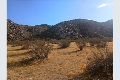 13089 Sunset Drive, Lucerne Valley, CA 92356 - Photo 5