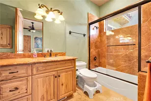 8323 Macron, Oak Hills, CA 92344 - Photo 35