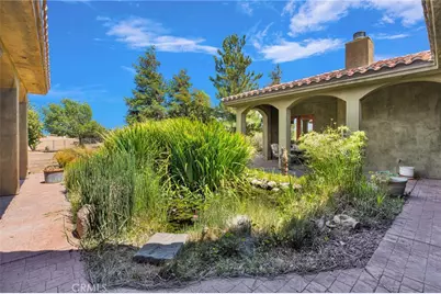 8323 Macron, Oak Hills, CA 92344 - Photo 63