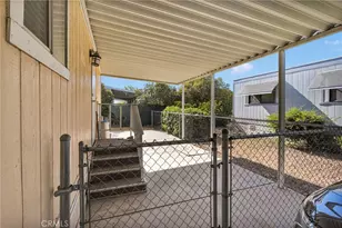 9161 Santa Fe, Hesperia, CA 92345 - Photo 29