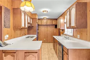 1056 Lark, Wrightwood, CA 92397 - Photo 9