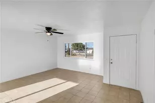 10690 Cypress, Hesperia, CA 92345 - Photo 5