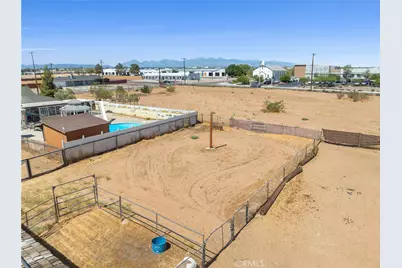 17598 Linden Street, Hesperia, CA 92345 - Photo 55