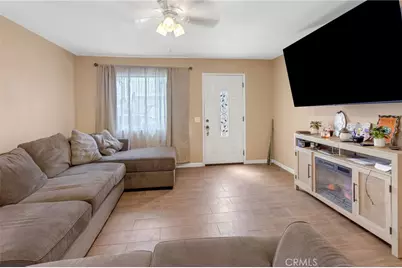 24548 Hemlock, Moreno Valley, CA 92557 - Photo 11