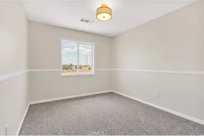 9400 Azurite Avenue, Hesperia, CA 92344 - Photo 31