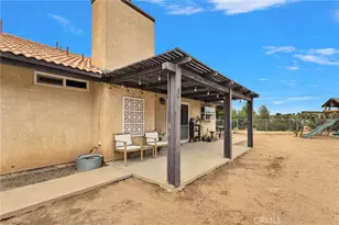 6432 Lime, Phelan, CA 92371 - Photo 45