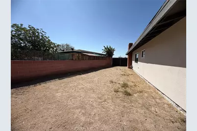 29040 Gabilan Street, Barstow, CA 92311 - Photo 19