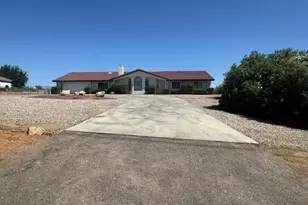 18664 Plumas, Hesperia, CA 92345 - Photo 9