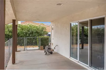 18664 Plumas, Hesperia, CA 92345 - Photo 5