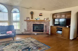 18664 Plumas, Hesperia, CA 92345 - Photo 5