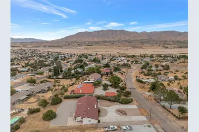 18664 Plumas, Hesperia, CA 92345 - Photo 7