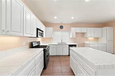 14550 Rosemary Drive, Victorville, CA 92394 - Photo 15