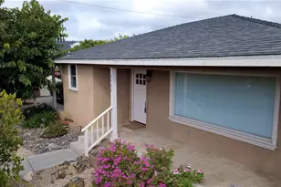1121 Vista Way, Oceanside, CA 92054 - Photo 1