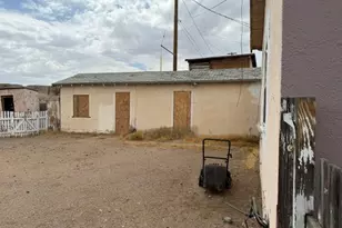 313 Desnok, Needles, CA 92363 - Photo 29