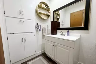 7245 Lyons, Hesperia, CA 92345 - Photo 9