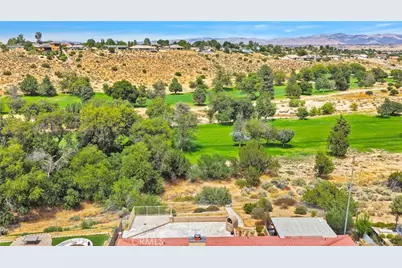 18186 Bangor Avenue, Hesperia, CA 92345 - Photo 69