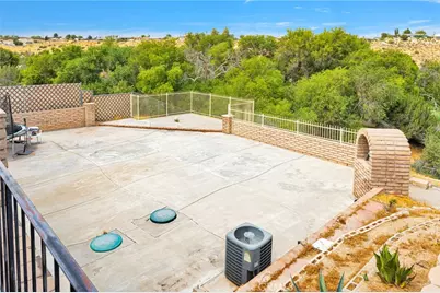 18186 Bangor Avenue, Hesperia, CA 92345 - Photo 57