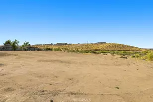 18686 Lilac St, Hesperia, CA 92345 - Photo 27