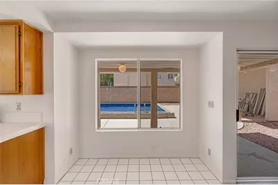2630 Via Genova, Lancaster, CA 93535 - Photo 17