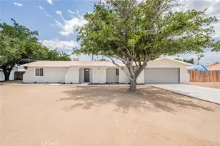 13913 Cronese Rd, Apple Valley, CA 92307 - Photo 1