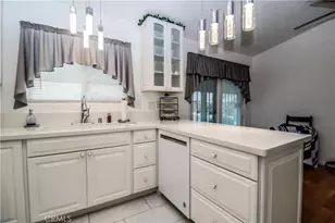 13281 El Rio Rd, Victorville, CA 92392 - Photo 9