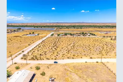 123 Cardigan Rd, Oro Grande, CA 92368 - Photo 11