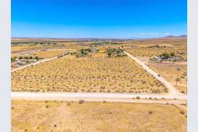 123 Cardigan Rd, Oro Grande, CA 92368 - Photo 15