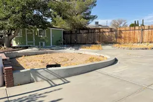 15947 Topango Rd, Victorville, CA 92394 - Photo 7
