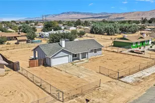 11931 Puye, Apple Valley, CA 92308 - Photo 43
