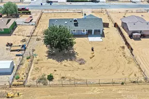 11931 Puye, Apple Valley, CA 92308 - Photo 47