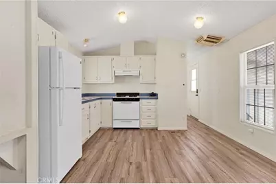 22601 Bear Valley #27, Apple Valley, CA 92308 - Photo 5